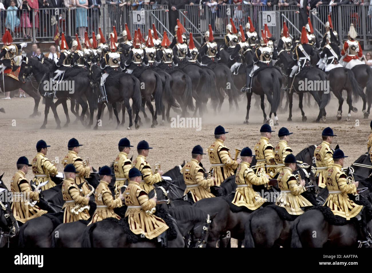 Household Cavalry régiment monté avec bande Banque D'Images