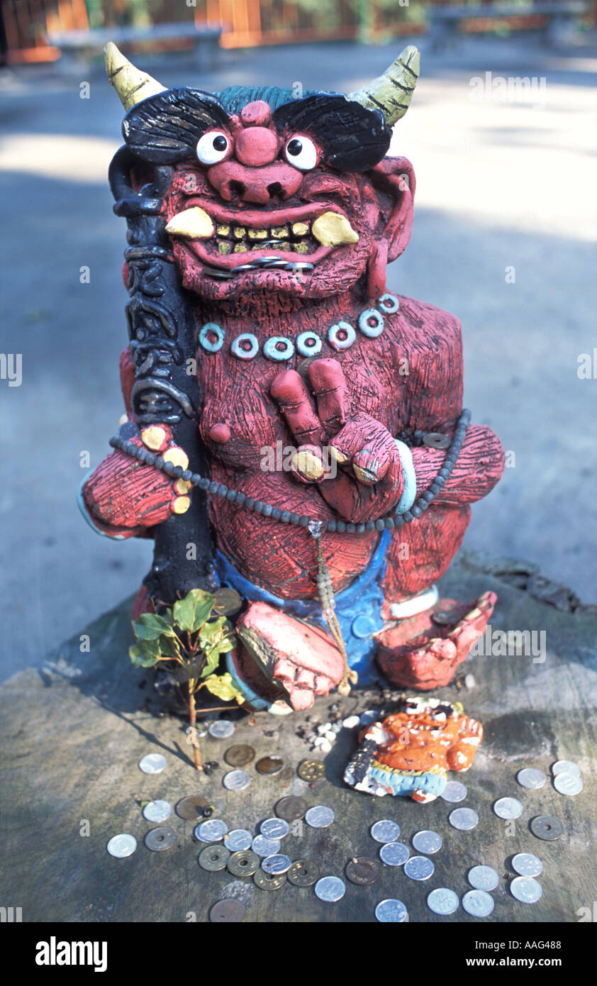Sculpture à l'emplacement du temple Préfecture Nara Japon sculpture diabolique Banque D'Images
