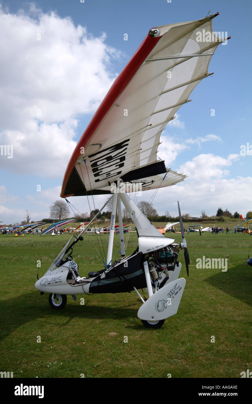 Fabriqués par P&M Aviation, ce tout nouvel Ulm Quik Pegasus a tenu à l'Aérodrome de Popham dans le Hampshire. Banque D'Images