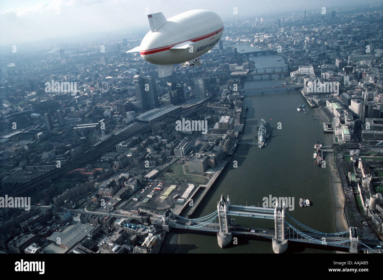 Vue aérienne de dirigeable sur Londres Banque D'Images