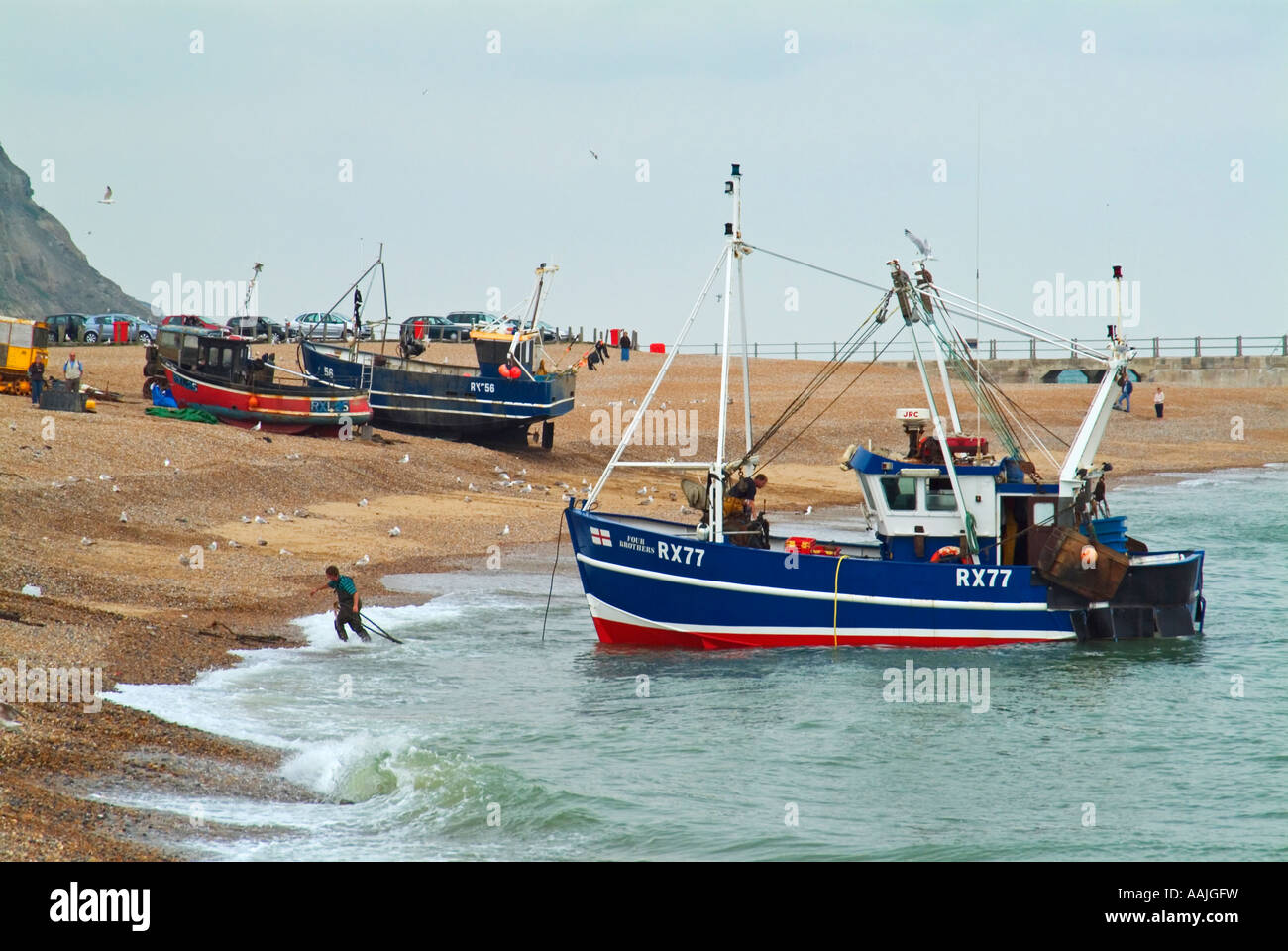 Bateau de pêche Plage Hastings Sussex England UK Banque D'Images