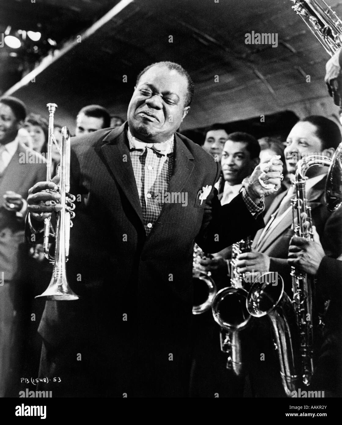 Années 1950, le trompettiste et chanteur LOUIS ARMSTRONG Banque D'Images