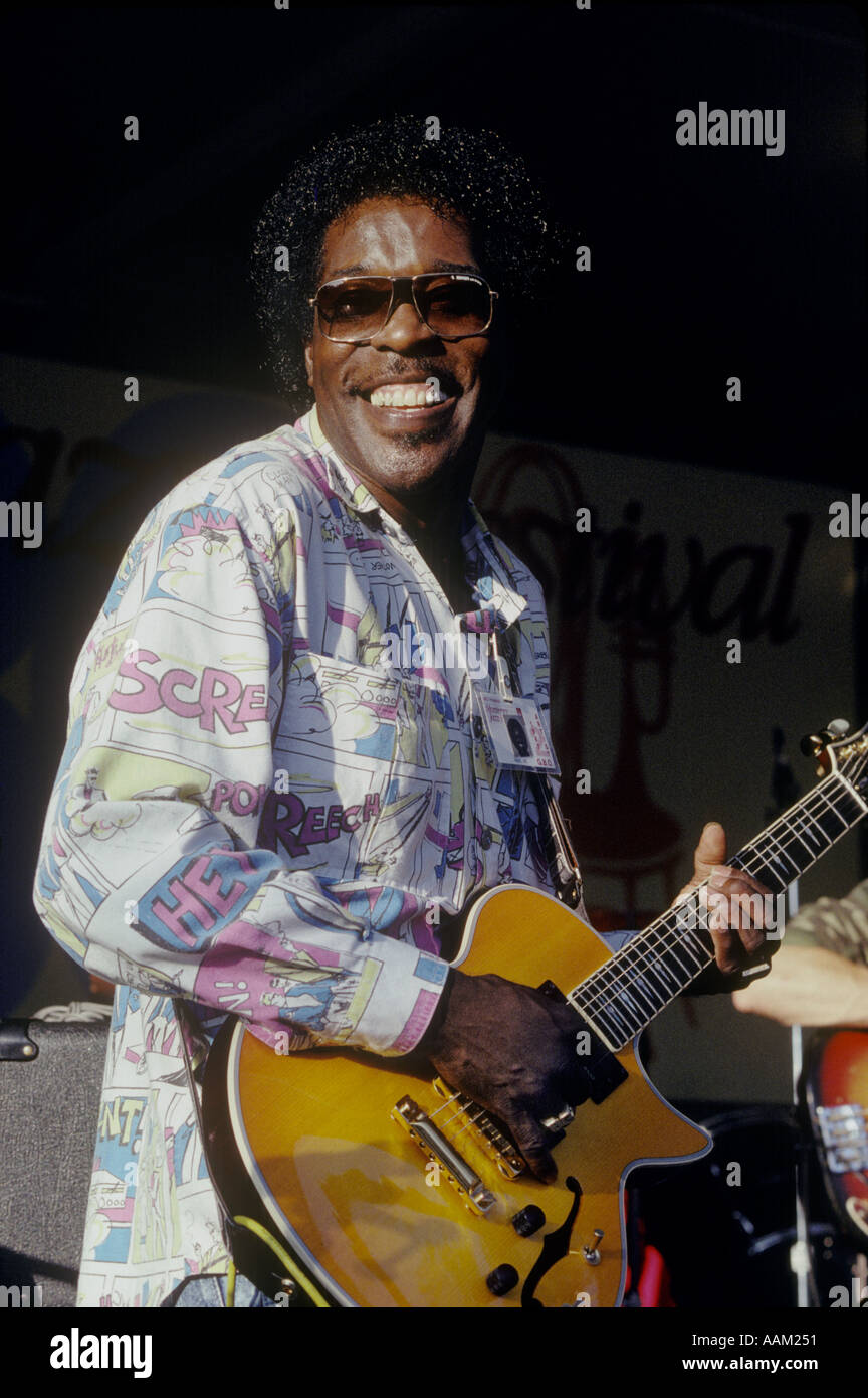 Guitariste et chanteur de blues Buddy Guy en concert au Festival de Blues de Monterey Monterey Californie USA Banque D'Images