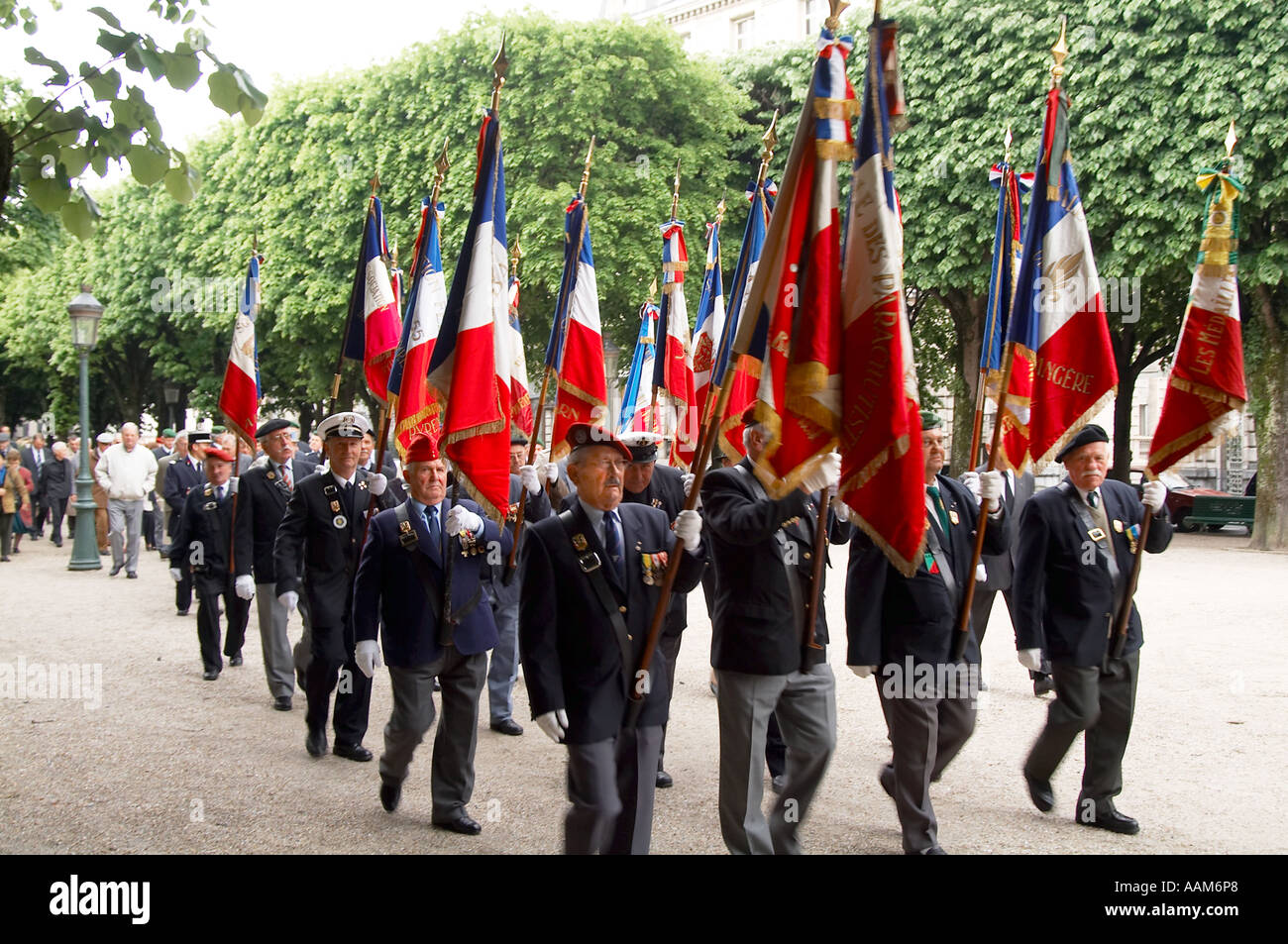 Souvenir, de service, de jour, en, France, Français, étrangers, la guerre, la légion, anciens combattants, soldats, vieux, n'oubliez pas, médailles, bravoure, survivo Banque D'Images