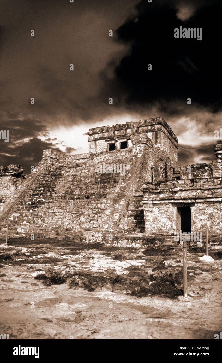 Ruines Maya Tulum MEXIQUE YUCATAN Banque D'Images