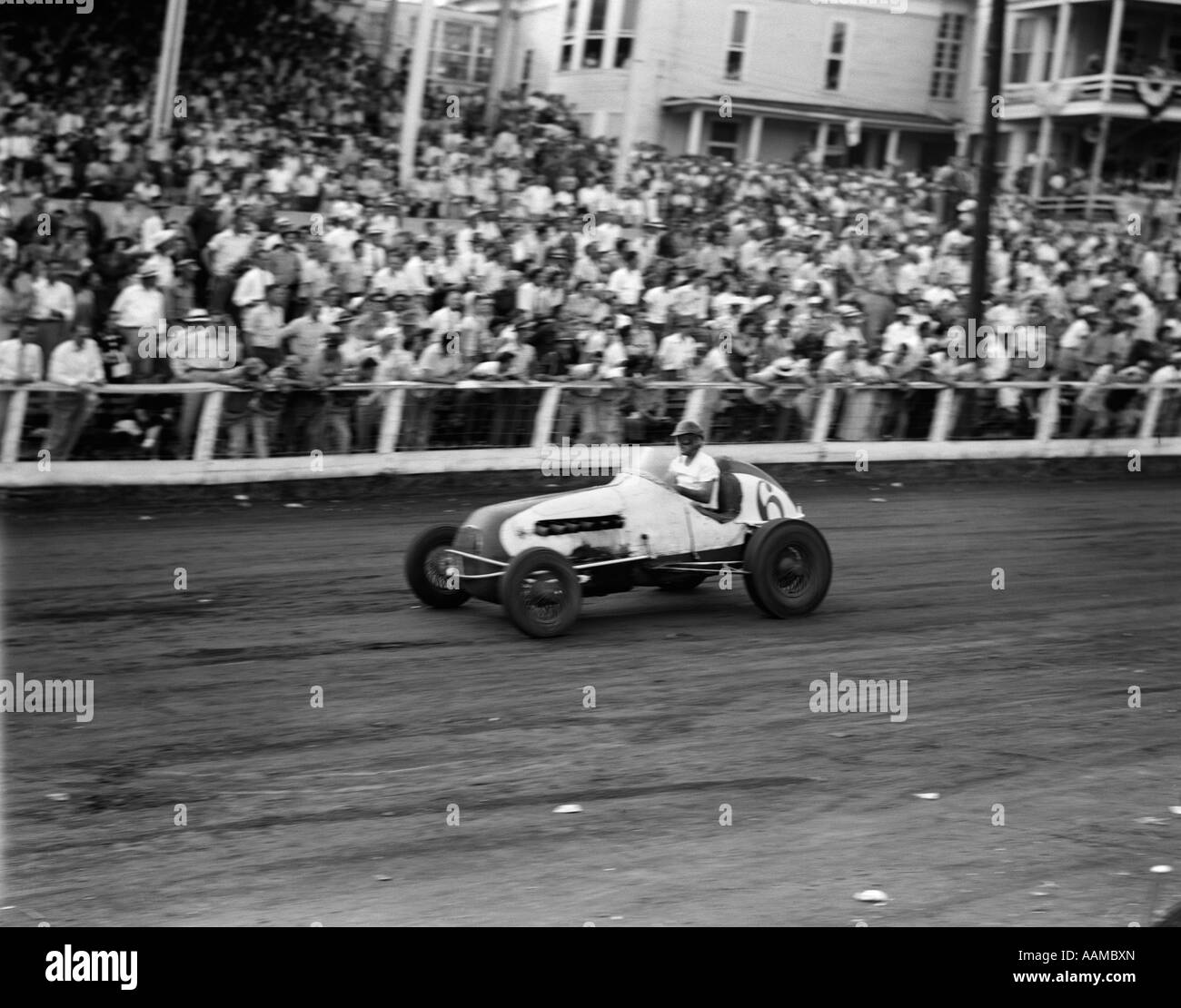 Piste de voiture de course Banque d'images noir et blanc - Alamy