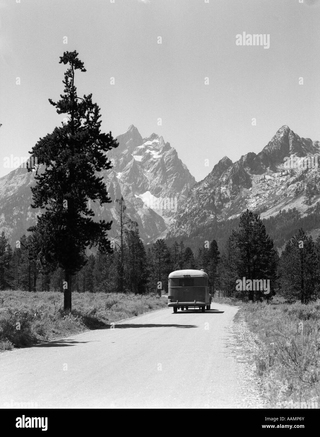 1940 LOCATION DE VOITURE DU PARC NATIONAL DE GRAND TETON WYOMING Banque D'Images