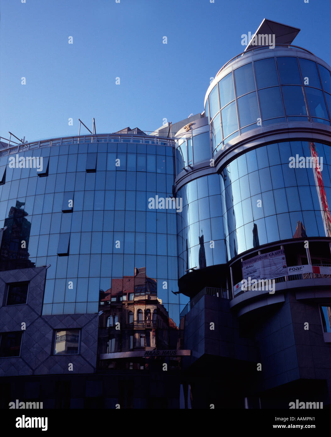 Bâtiment moderne en verre de la maison Haas au St Stephansplatz, Vienne, Autriche Banque D'Images