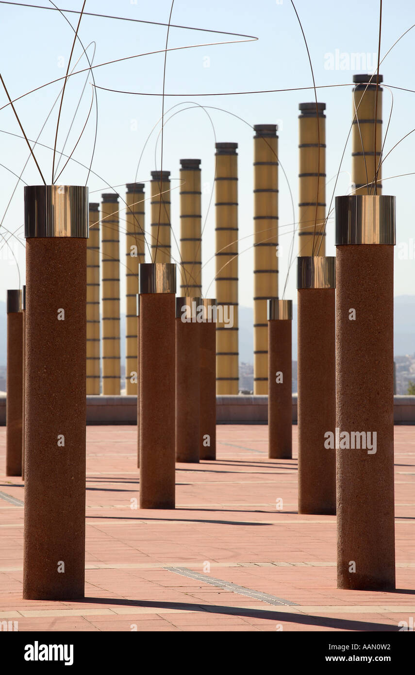 Les colonnes géantes au Stade Olympique de Barcelone 1992 complex Banque D'Images