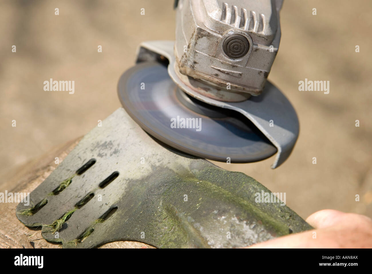 Un affûtage lame tondeuse' Photo Stock - Alamy