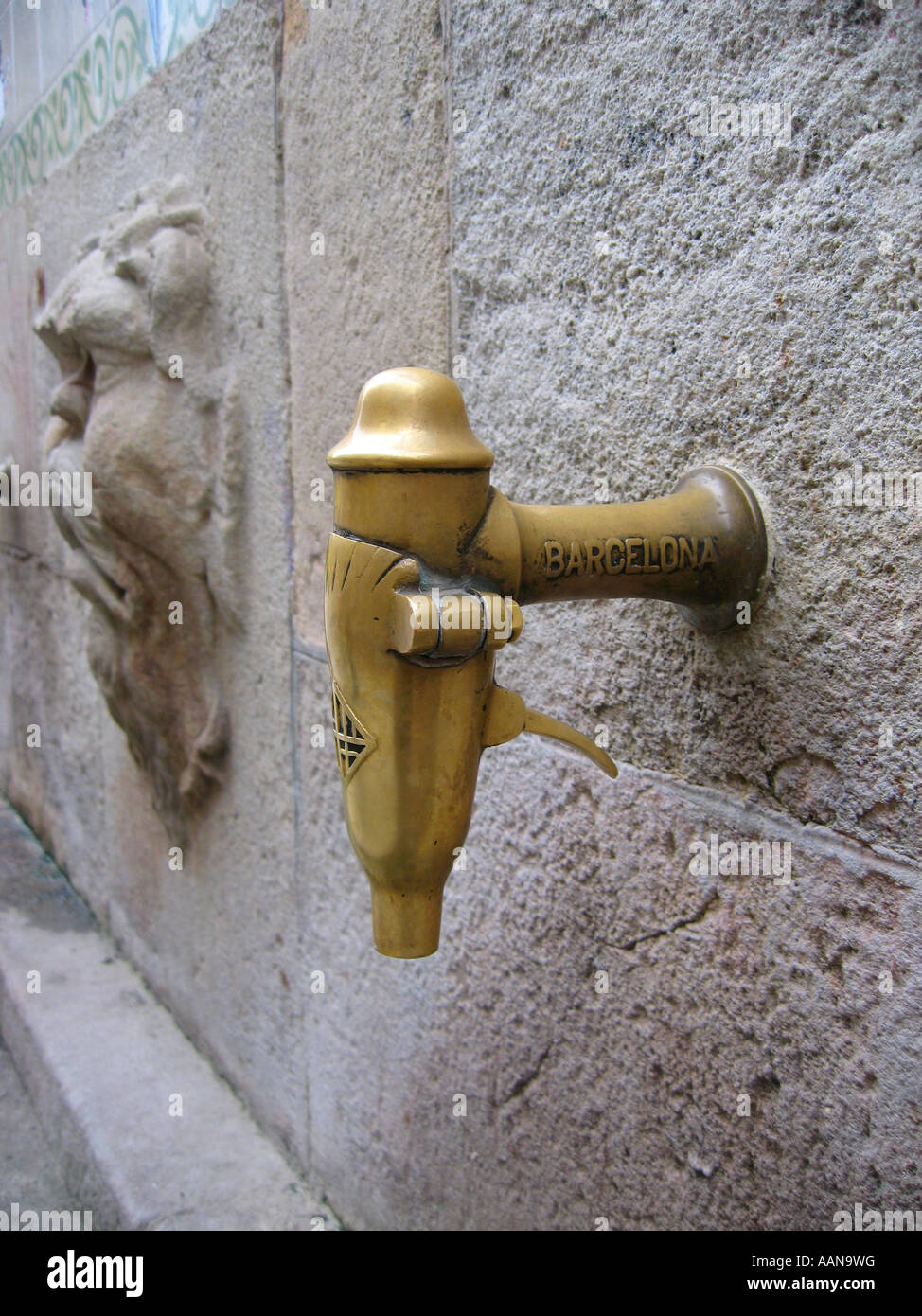 Appuyez sur la rue à Barcelone Banque D'Images