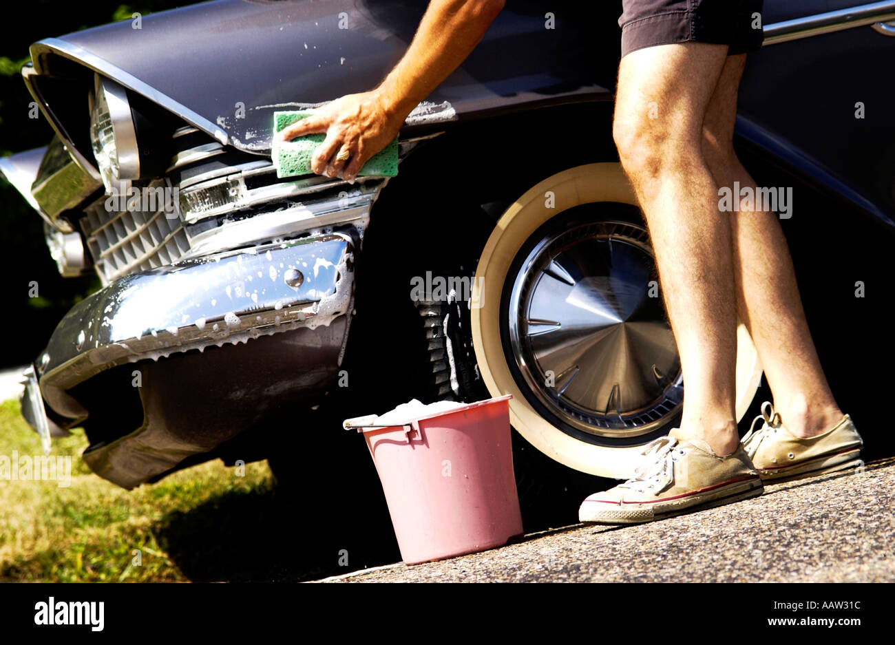 Laver l'homme antique car Banque D'Images