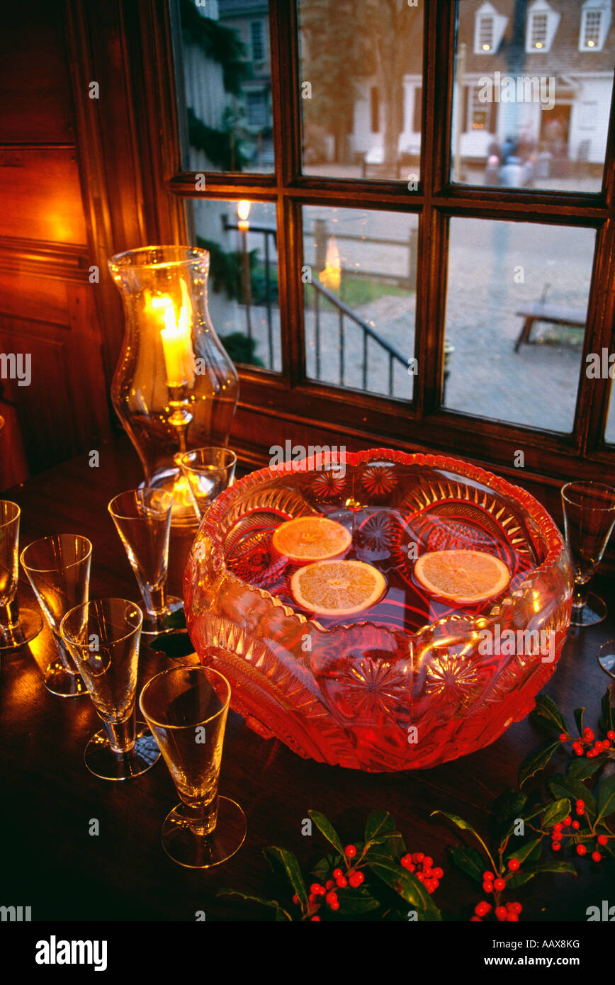 Noël punch en taverne à Colonial Williamsburg, Virginia, USA Banque D'Images