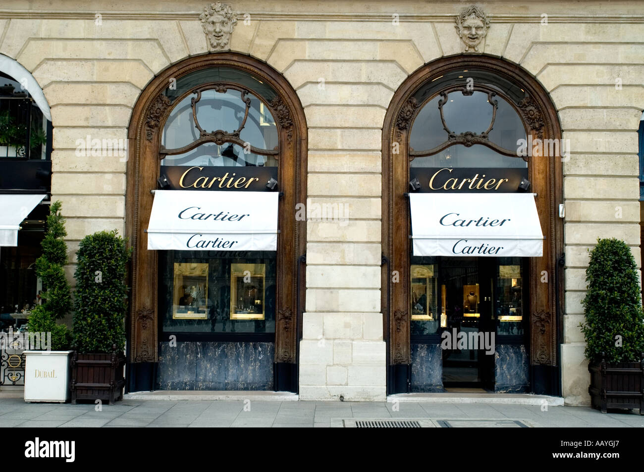 Cartier Place Vendôme Paris France bijoux bijoutier Photo Stock - Alamy