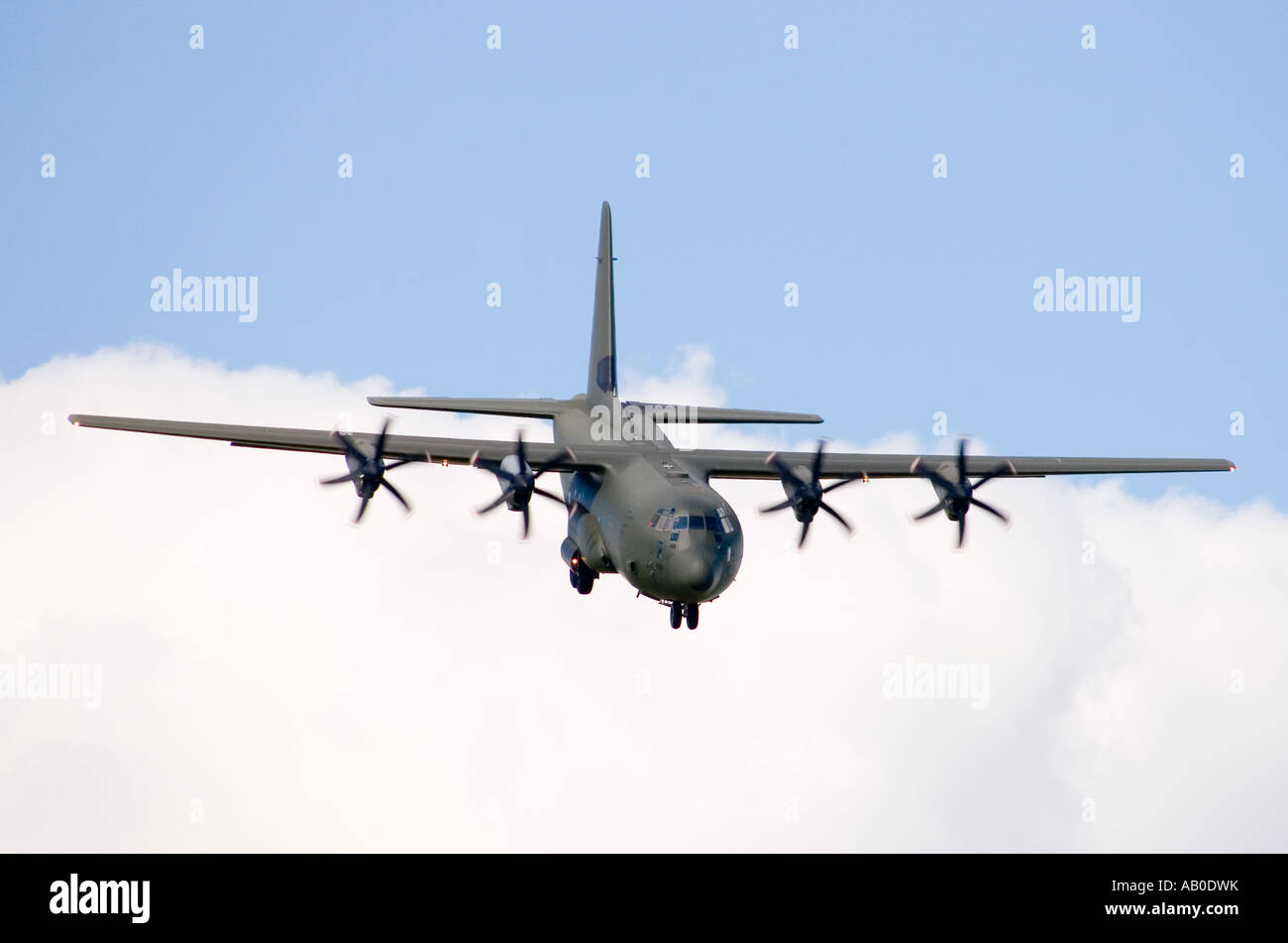 ZH881 Royal Air Force Lockheed Martin C 130J Hercules C5 L 382 aéronefs de transport lourd militaire à RAF Waddington Banque D'Images