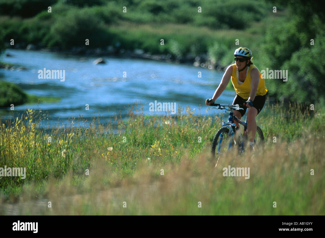 Vélo femme de Steamboat Springs, Colorado USA Banque D'Images