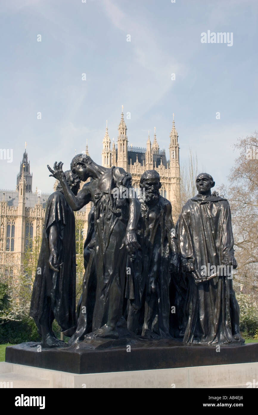 Cast de Rodin sculpture 'Les Bourgeois de Calais" par les Chambres du Parlement, Londres, Angleterre, Europe. Banque D'Images