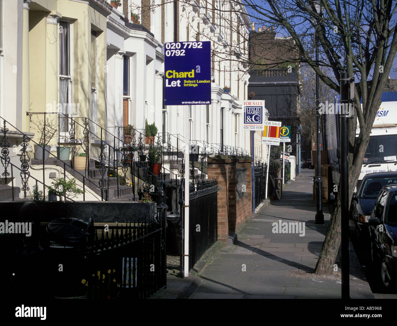 Royaume-uni Londres Ladbroke Grove For Sale sign Banque D'Images