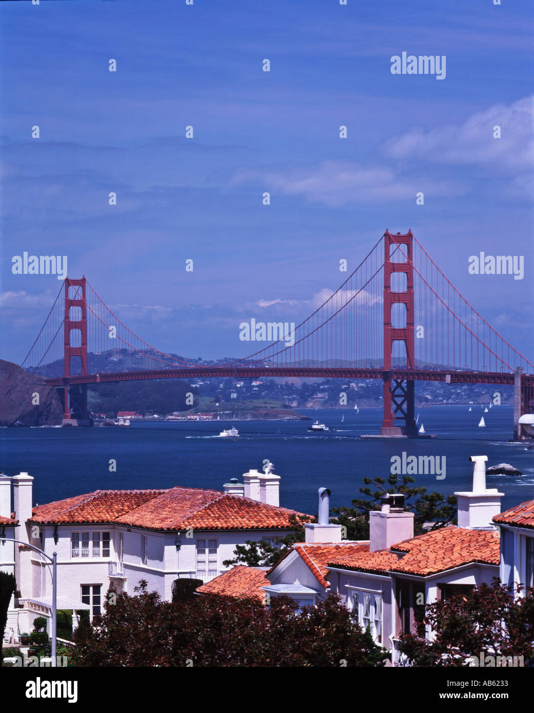Golden Gate Bridge et la baie de San Francisco à partir de Gerpinnes Résidentiel San Francisco CA Banque D'Images
