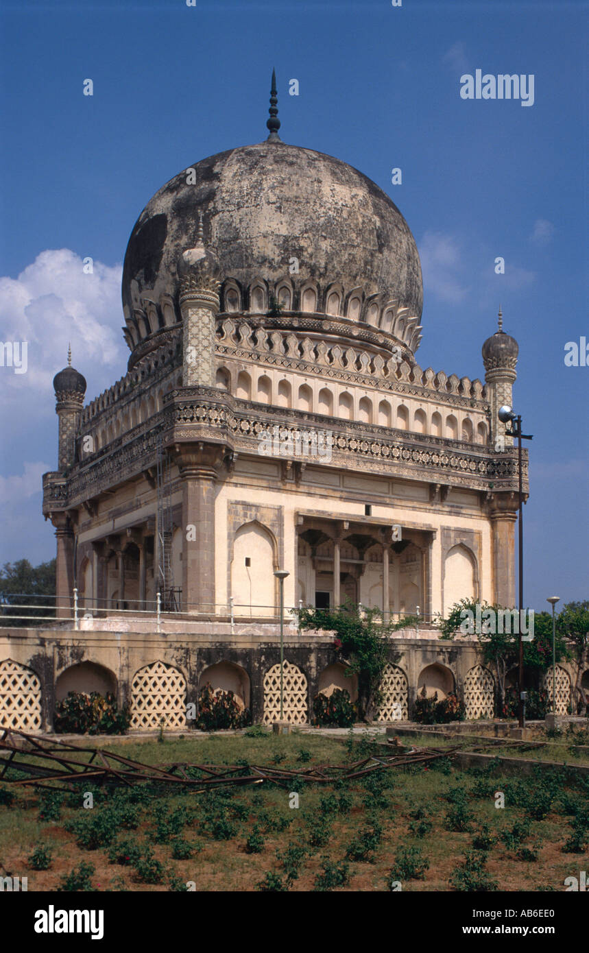 Tombeau de Muhammad Quli Qutb Shah Golconda près d'Hyderabad Inde Banque D'Images
