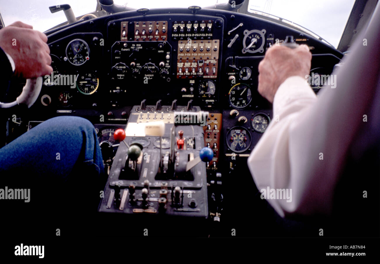 Cockpit de l'avion Antonov An 2 Banque D'Images