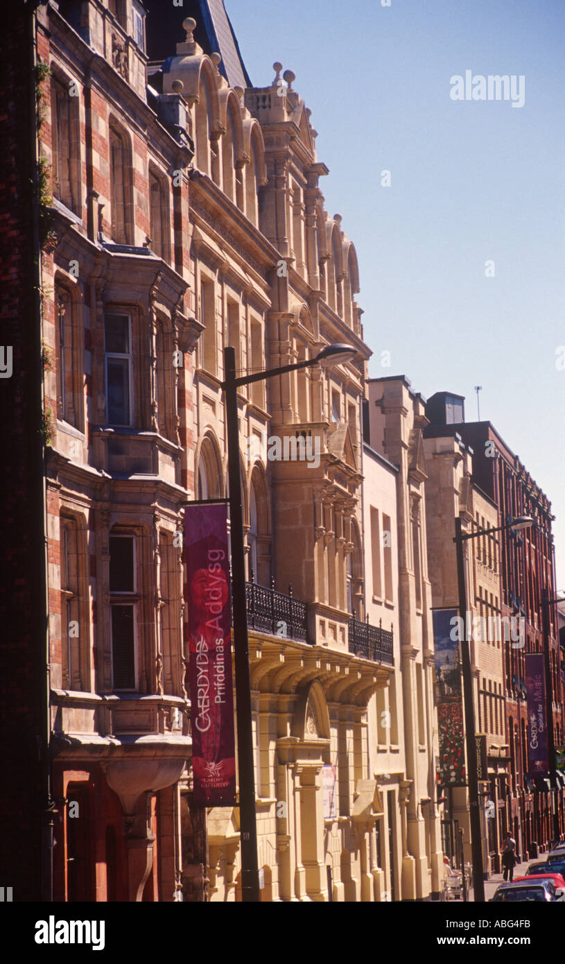 Façades restaurées Westgate Street Cardiff Galles du Sud Banque D'Images