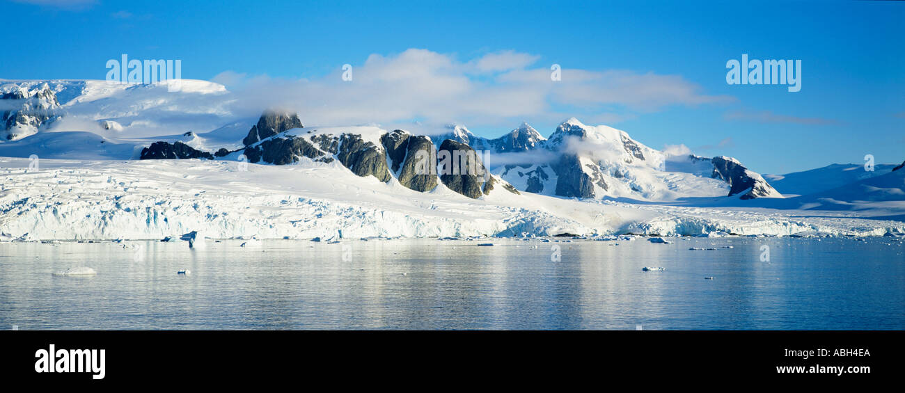 Lemaire Channel Péninsule Antarctique Antarctique Banque D'Images