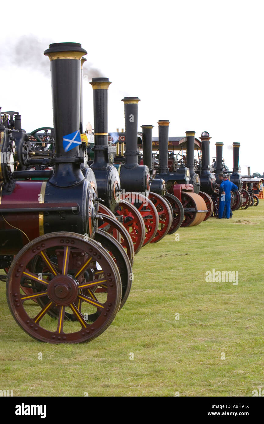 Les moteurs de traction à vapeur dans le Suffolk Rougham juste en Juin 2007 Banque D'Images