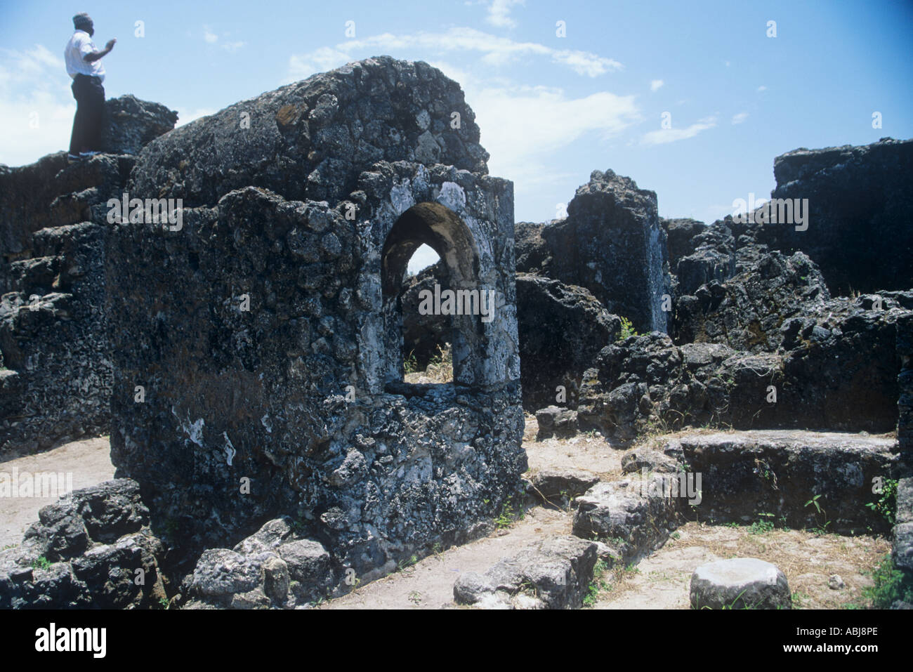 Ruines de la mosquée Kaole, du 13 au 15 siècle près de Bagamoyo, Tanzanie Banque D'Images