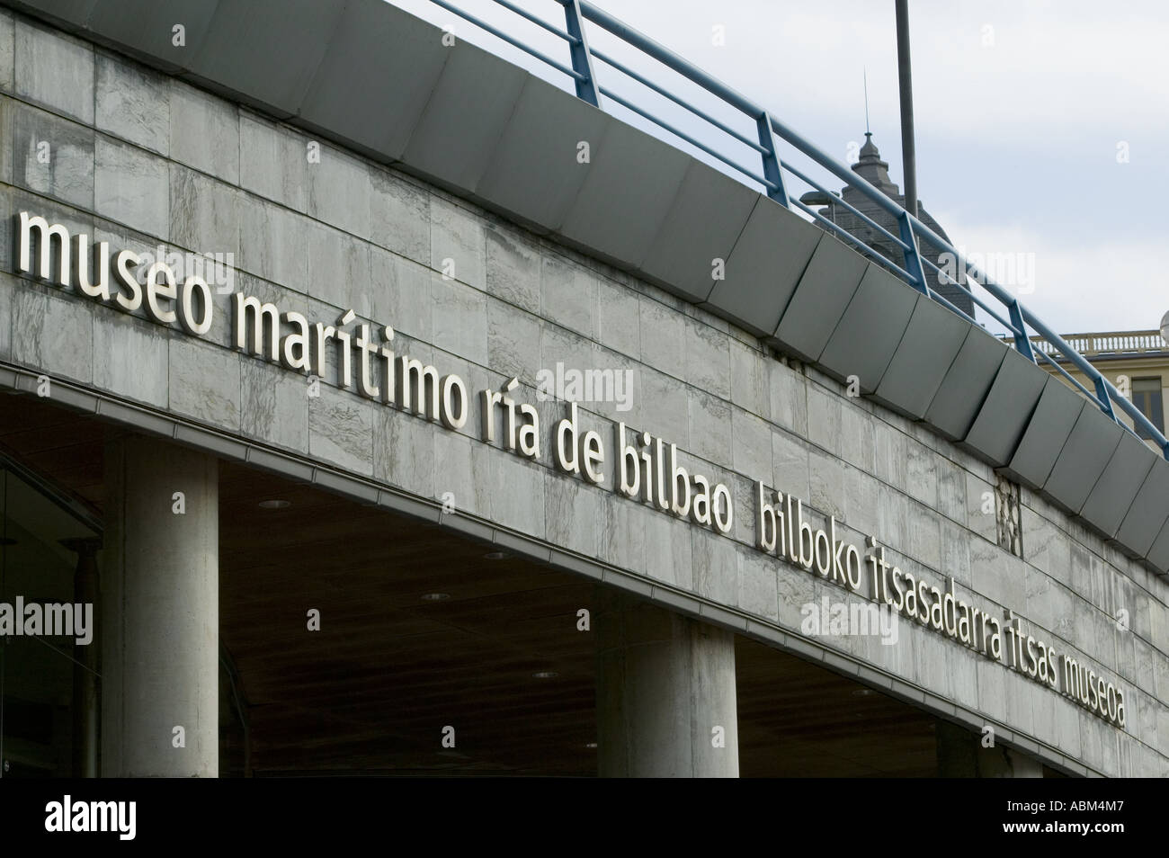 Entrée au musée maritime de Bilbao (museo maritimo ria de Bilbao), Bilbao Pais Vasco (Pays Basque) espagne Europe. Banque D'Images