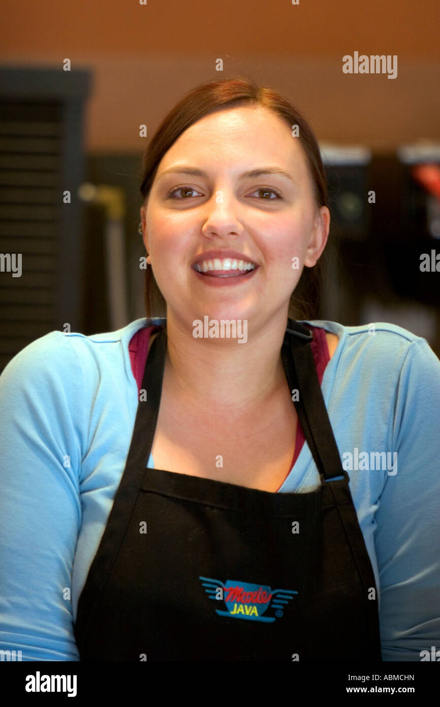 Portrait d'une fille travaillant dans un café Boise IDAHO Banque D'Images