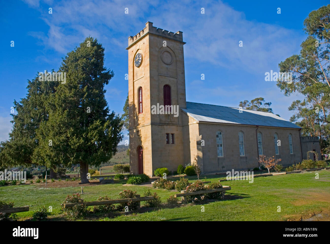 Église anglicane St Luke dans le village de Richmond, Tasmanie construite en 1836 Banque D'Images