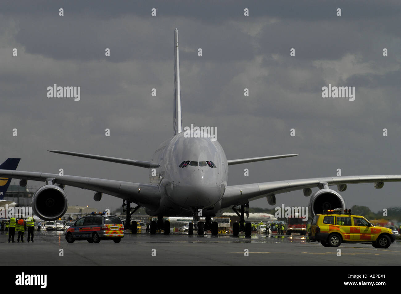 Le nouvel Airbus A380 sur sa première visite à l'aéroport Heathrow de Londres Photo par Andrew Hasson 18 Mai 2006 Banque D'Images