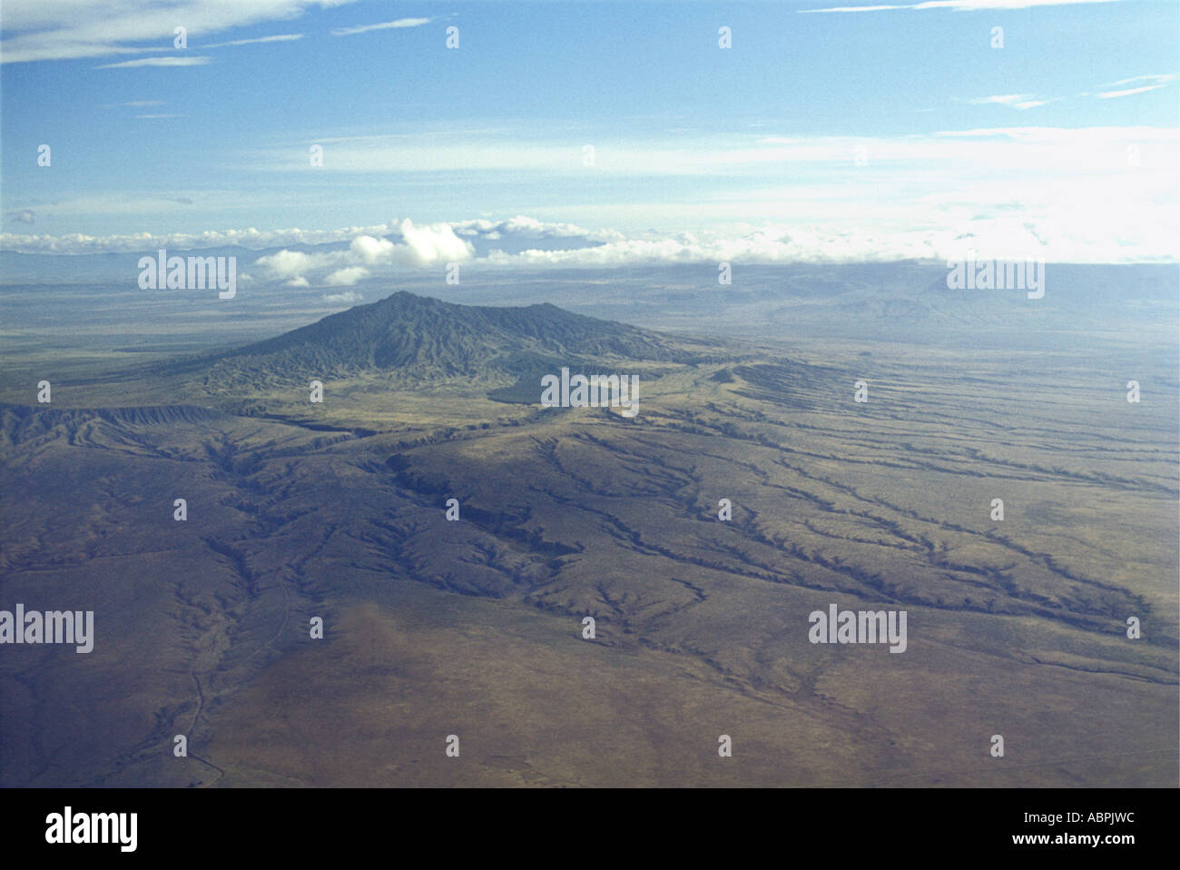 Vue aérienne de la pointe et du mont Longonot cratère Kenya Afrique de l'Est Banque D'Images