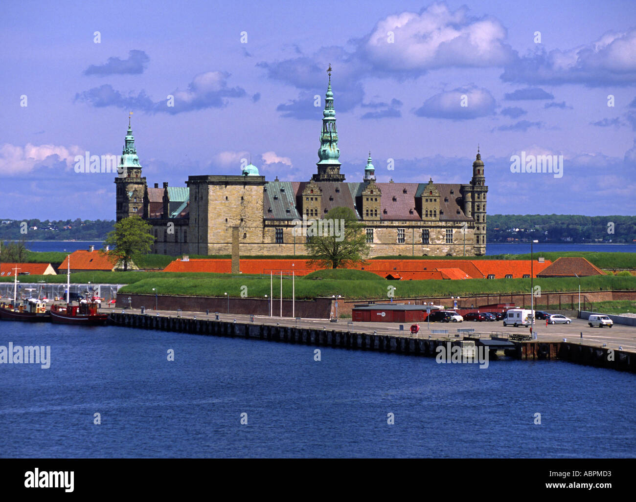 Danemark Elseneur Kronborg Slot du bassin portuaire Banque D'Images