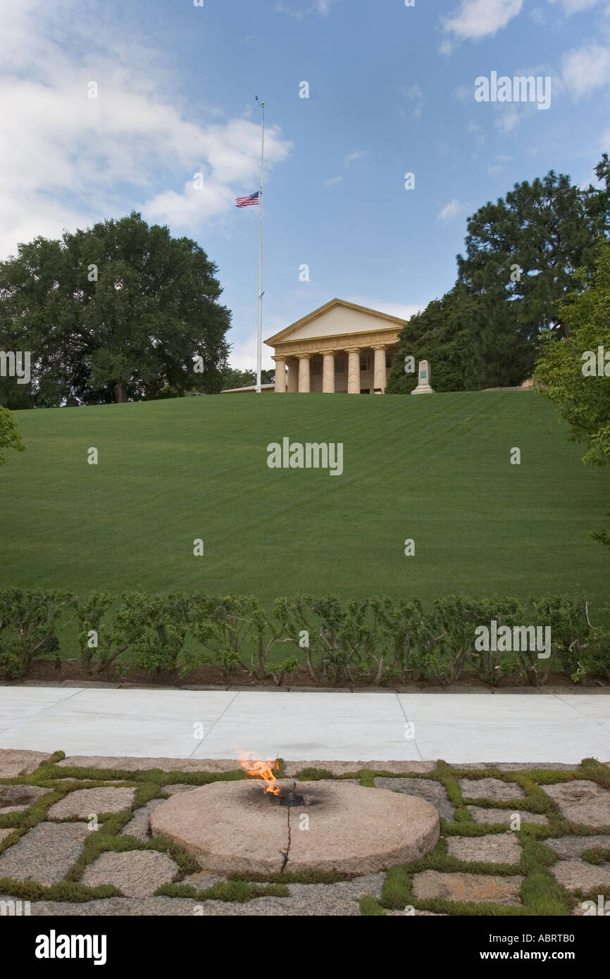 John F Kennedy tombe au cimetière national d'Arlington Banque D'Images