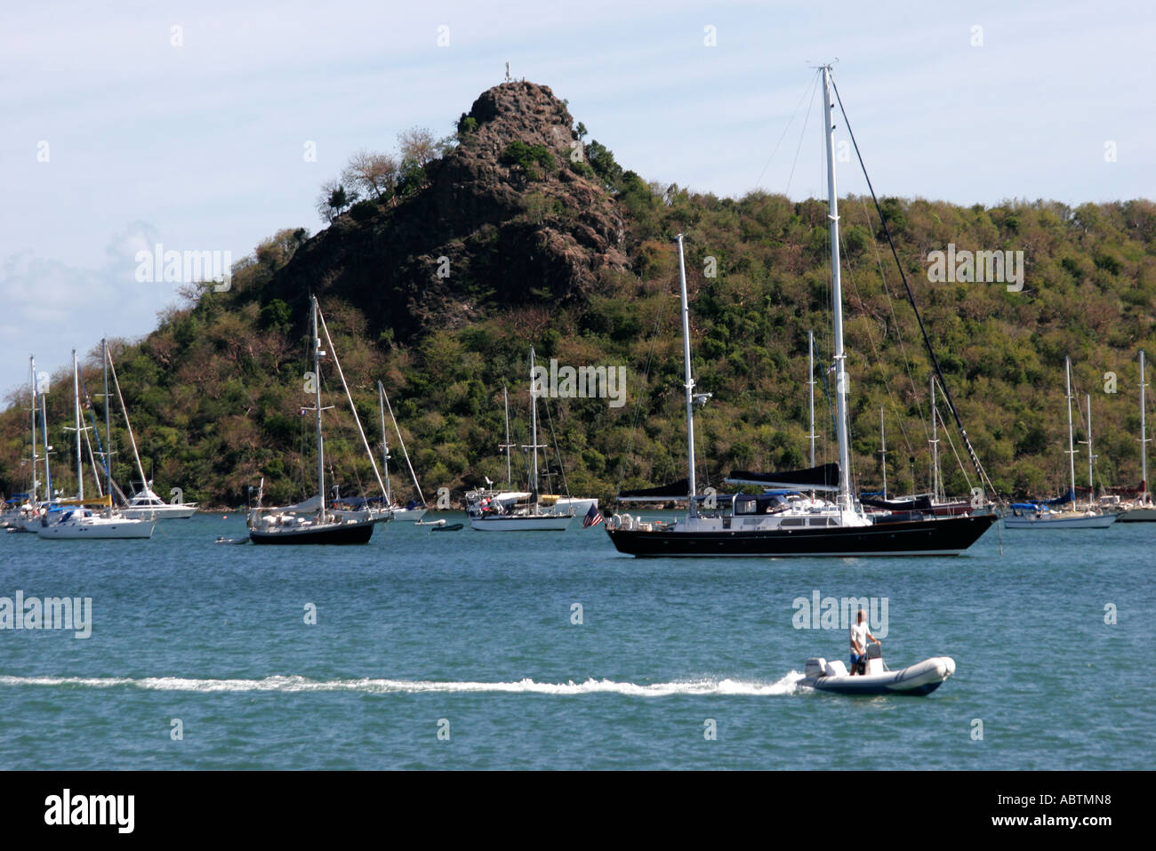 Saint Martin,Saint,Guadeloupe,Antilles,îles Leeward,Caraïbes eau de mer Français,partage île avec Sint Maarten,Dutch,Simpson Bay eau Lagoon,bateau Banque D'Images