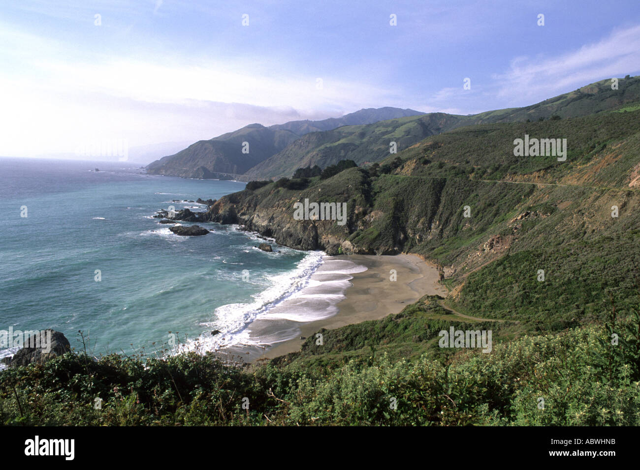 Belle vue panoramique sur la Pacific Coast Highway 1 près de Big Sur, California USA Banque D'Images