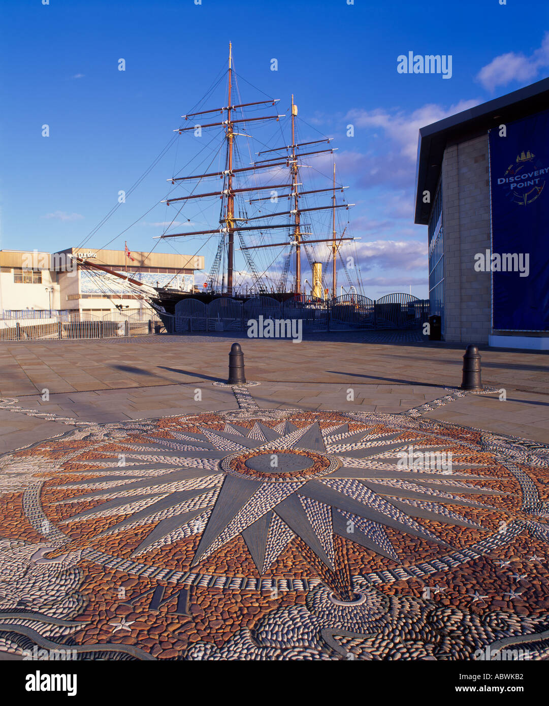 Discovery Point, quai, découverte de la ville de Dundee, Ecosse, Royaume-Uni. Le navire de recherche Royal le RRS Discovery Banque D'Images