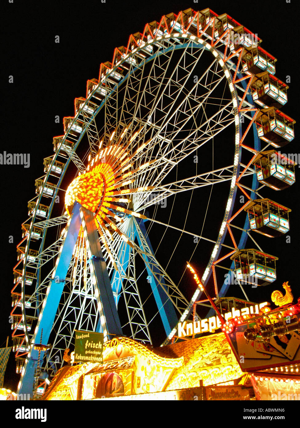 Ride de foire de Munich Oktoberfest Oktoberfest Fahrgeschäft Muenchen Banque D'Images