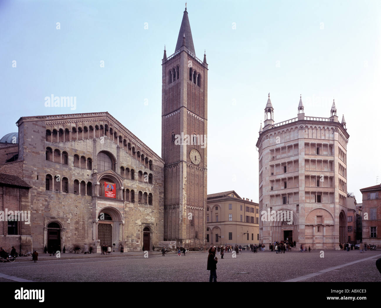 Parma, Dom, Le Campanile und Baptisterium, Westfassade Banque D'Images