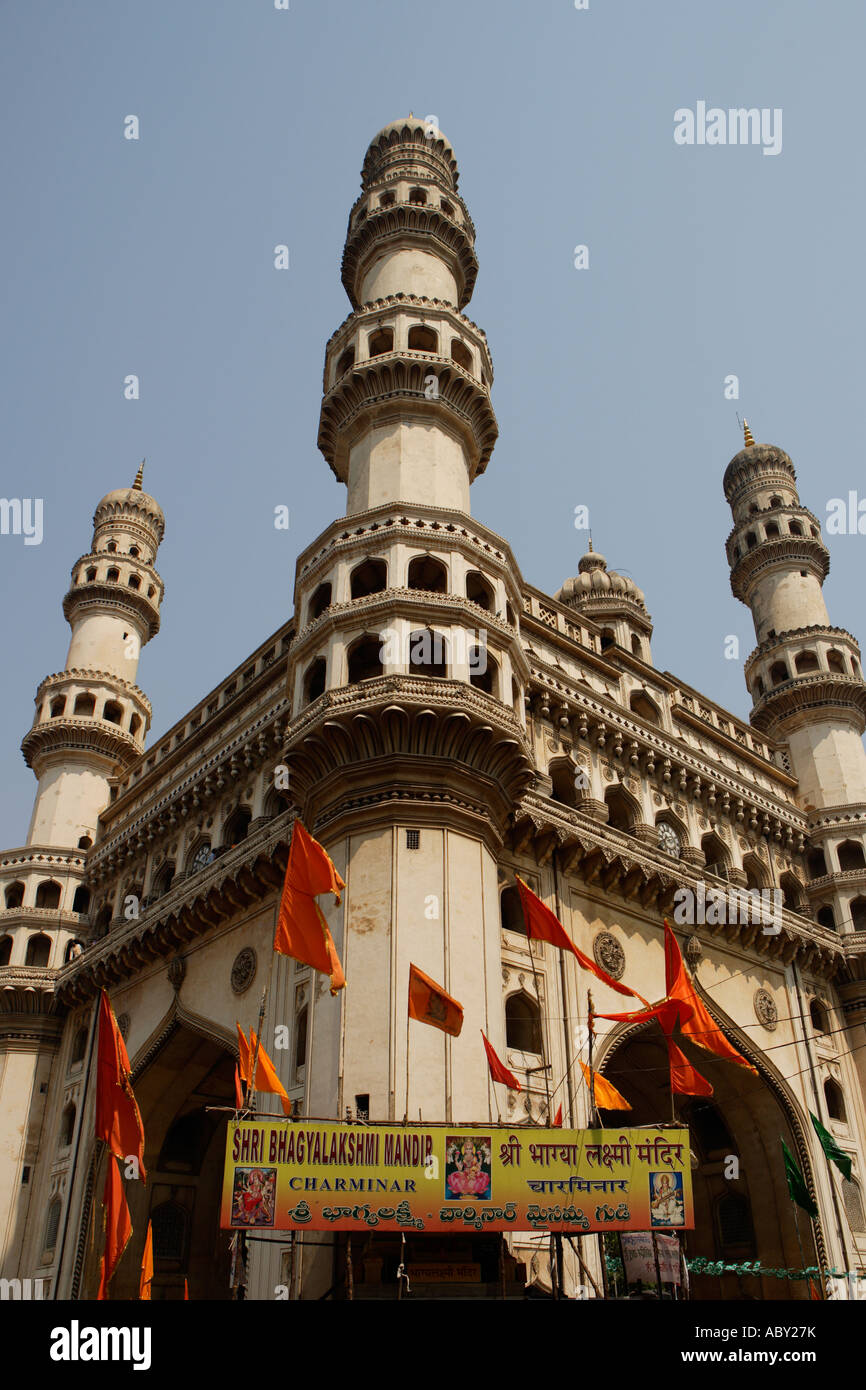 Charminar Les quatre tours Bazar Hyderabad Andhra Pradesh Inde Banque D'Images