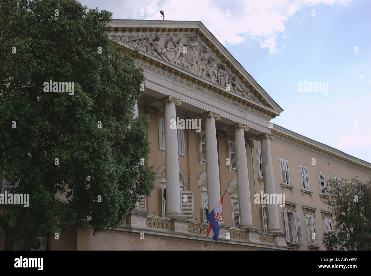 Bâtiment historique de Pula Istrie Croatie Ancienne ex-Yougoslavie Pola Croatie Hrvatska Istra Istrie l'Europe de l'Est Banque D'Images