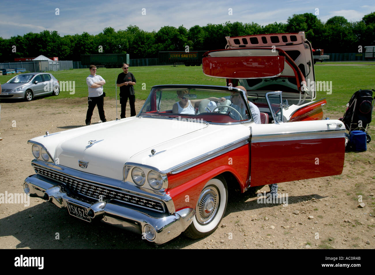 1952 Ford Galaxie skyliner Banque D'Images