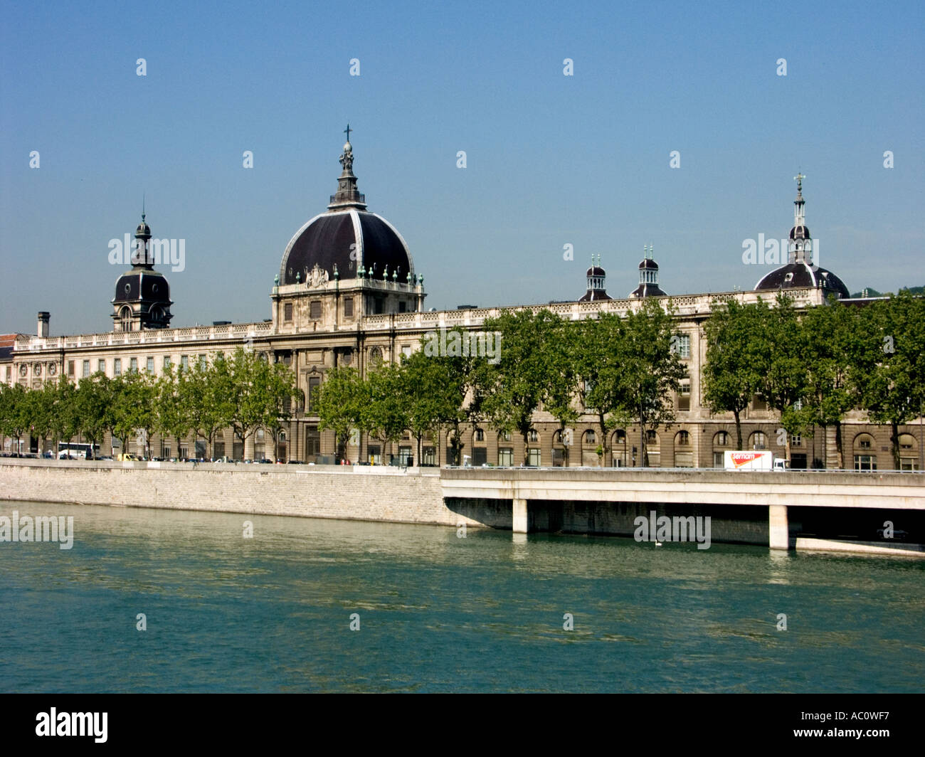 Hospices Civils De Lyon Banque De Photographies Et D images Haute hospices-civils-de-lyon-banque-de-photographies-et-d-images-haute