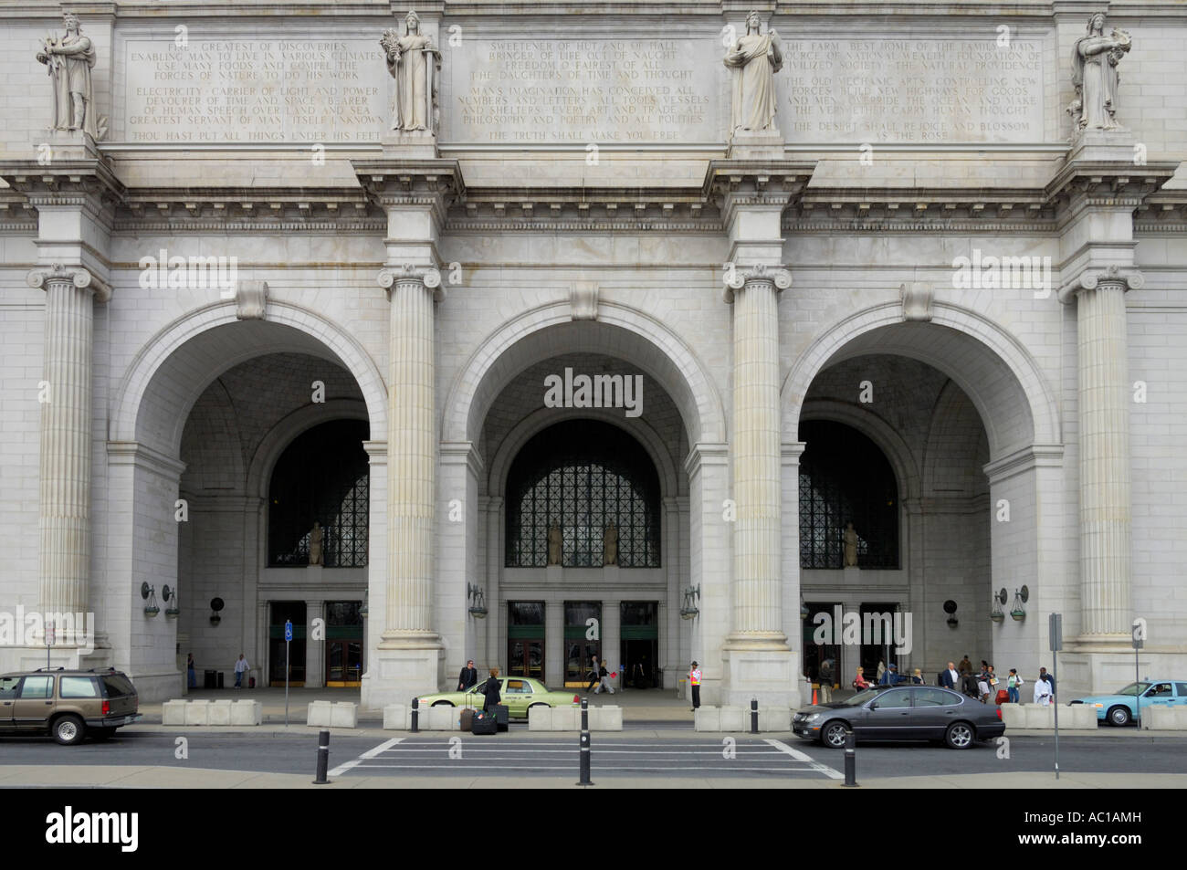 Façade entrée Union station Washington DC USA Banque D'Images