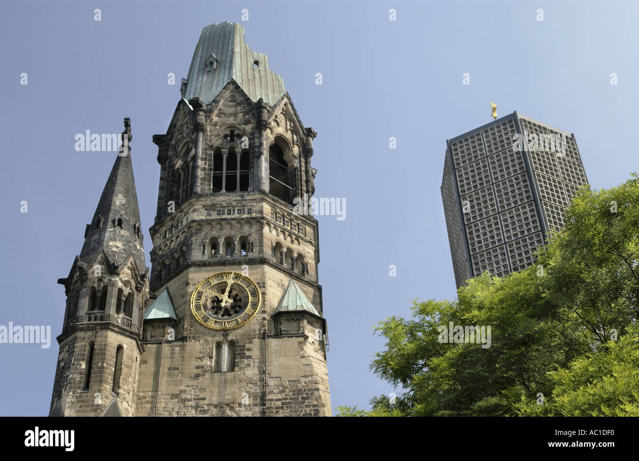 Kaiser Wilhelm l'Gededachtnis Kirche in Berlin, Allemagne Banque D'Images