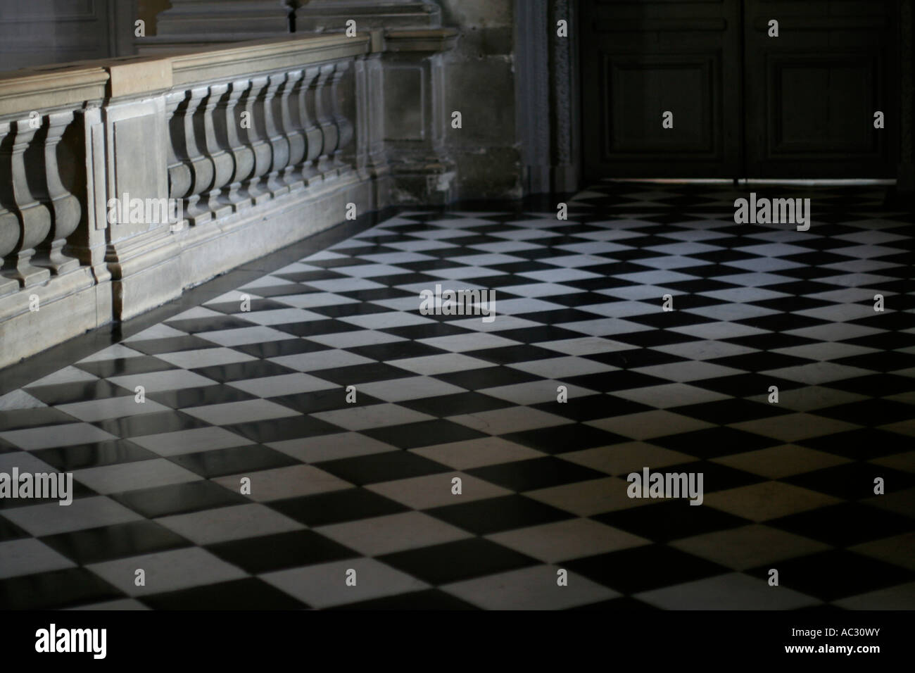 Un hall vide dans le château de Versailles Banque D'Images