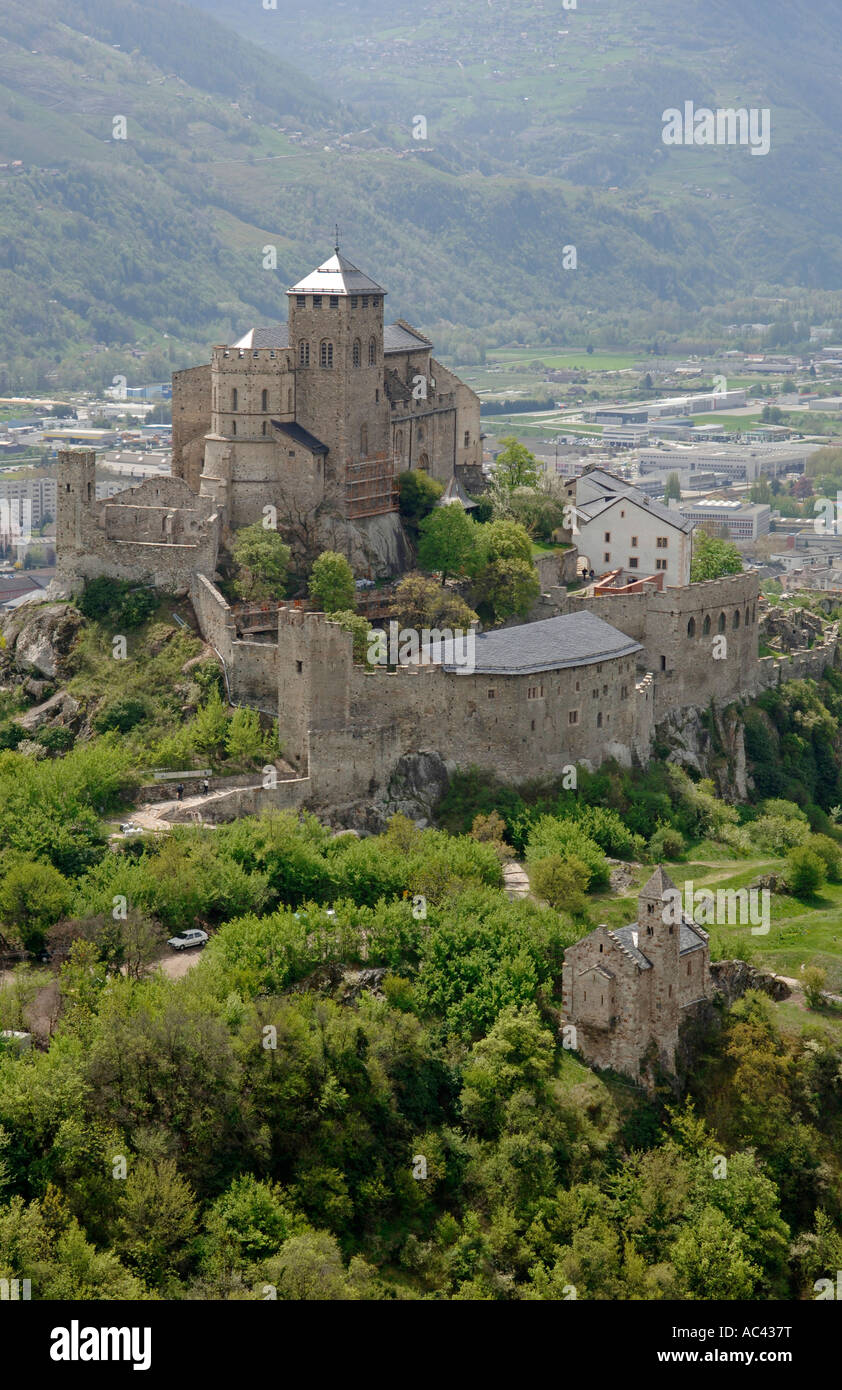 Château de Valère vue de Château de Tourbillon Sion Suisse Europe Banque D'Images
