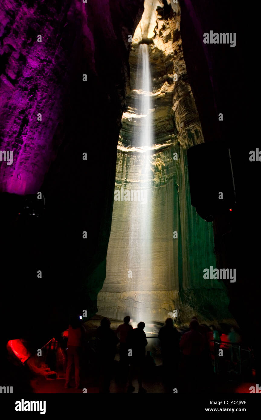 Ruby Falls Cascade souterraine à Lookout Mountain, Chattanooga, Tennessee. Banque D'Images